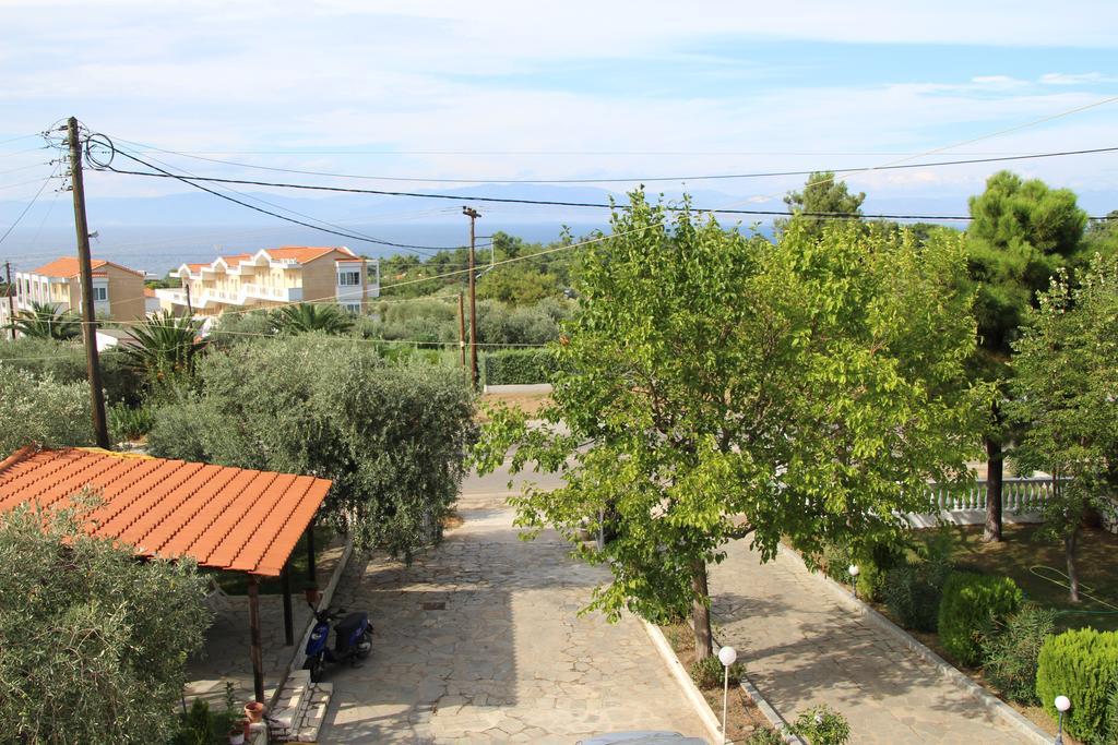 Doukas Hotel Skala Rachoni  Exterior photo